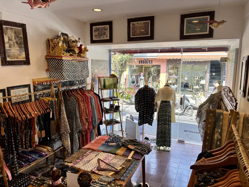 Hormesis Attire, Ubud