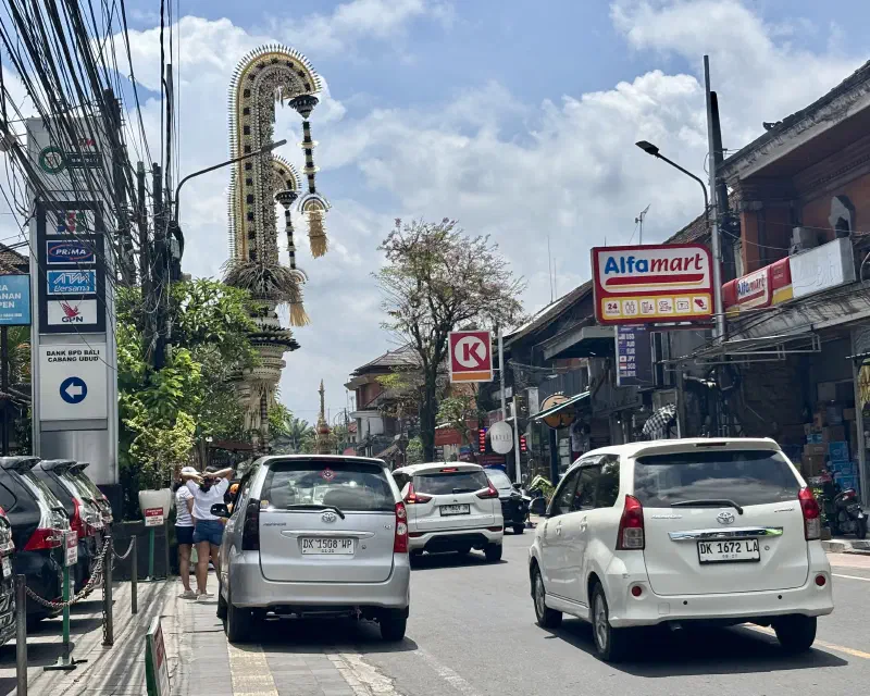 Ubud, city centre streetview